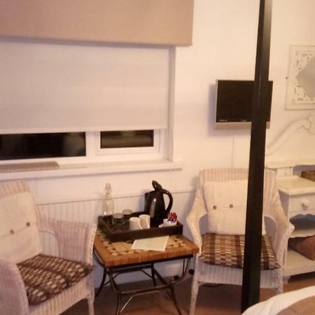 Applecroft Bed And Breakfast เซนต์ออสเทลล์ ภายนอก รูปภาพ